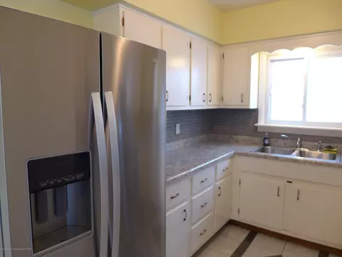 2914 Sheffer Ave, Lansing, MI 48906 photo 7
