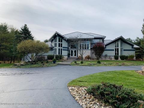 3737 W Howe Rd, Dewitt, MI 48820 photo 2