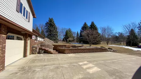 2213 E Hyde Rd, Saint Johns, MI 48879 photo 75