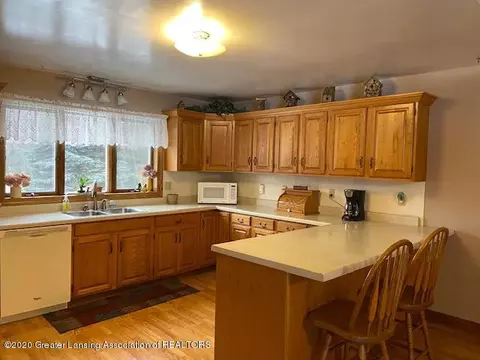 2213 E Hyde Rd, Saint Johns, MI 48879 photo 18