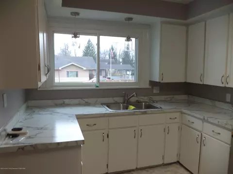 220 E Oak St, Ovid, MI 48866 photo 9