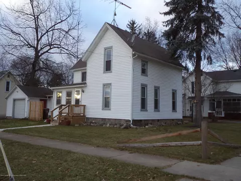 220 E Oak St, Ovid, MI 48866 photo 2