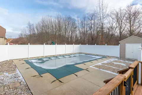 14331 S Kyle Rd, Haslett, MI 48840 photo 42