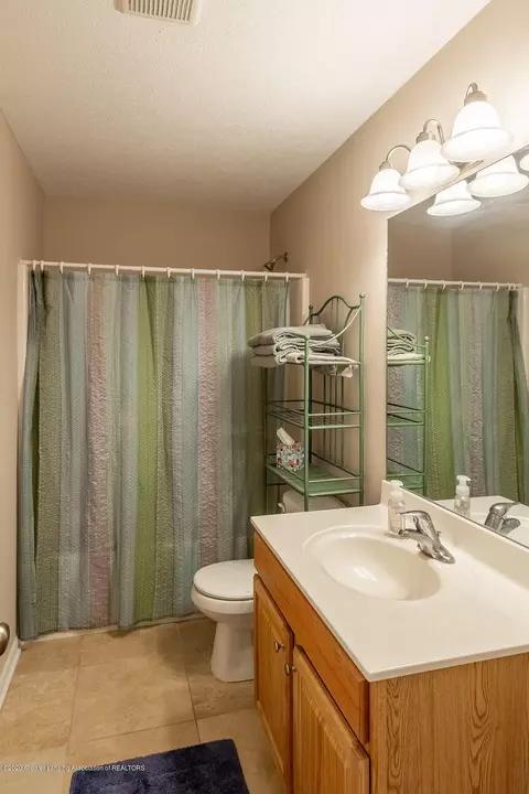 14331 S Kyle Rd, Haslett, MI 48840 photo 34