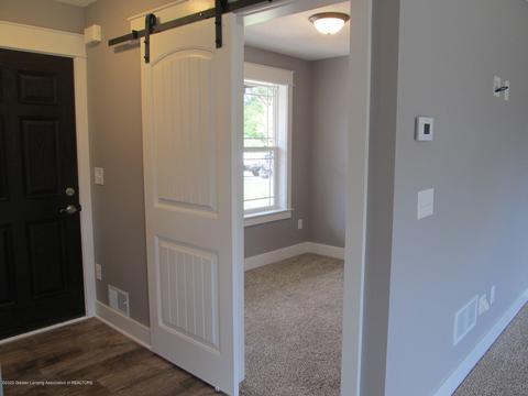 2762 Lindsey Rd, Jackson, MI 49201 photo 2