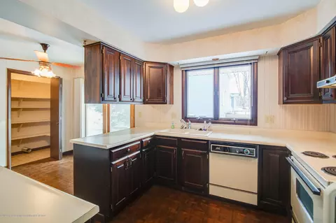 13120 Old Hickory Trl, Dewitt, MI 48820 photo 9