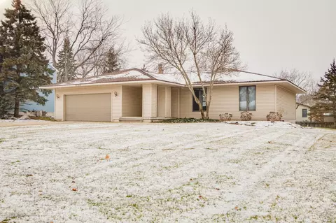 13120 Old Hickory Trl, Dewitt, MI 48820 photo 1