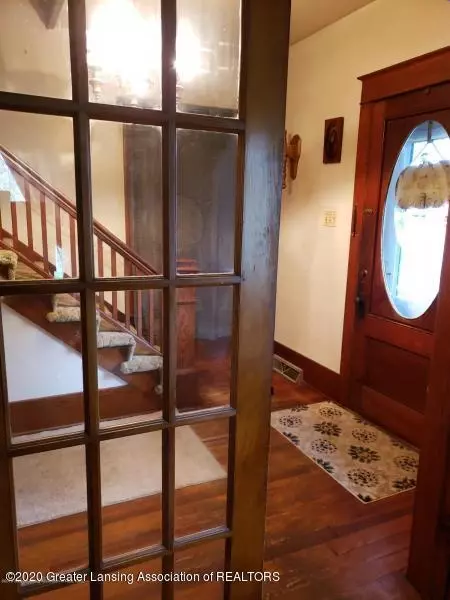 160 E Pine St, Elsie, MI 48831 photo 9