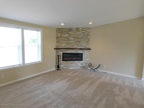 3293 Rolfe Rd, Mason, MI 48854 photo 3