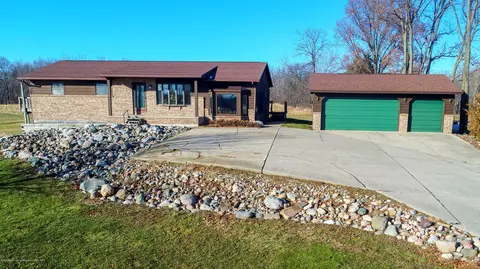 6111 S Morrice Rd, Perry, MI 48872 photo 1