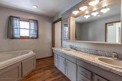 6111 S Morrice Rd, Perry, MI 48872 photo 22