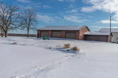 6111 S Morrice Rd, Perry, MI 48872 photo 32