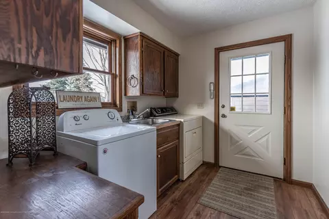 6111 S Morrice Rd, Perry, MI 48872 photo 13