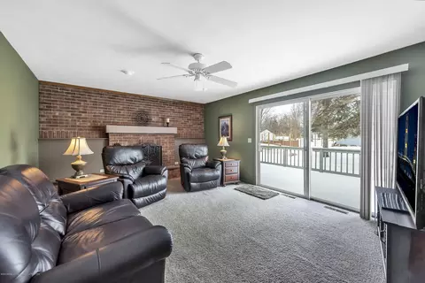 608 Circle Dr, Saint Johns, MI 48879 photo 14