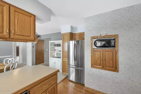 608 Circle Dr, Saint Johns, MI 48879 photo 12