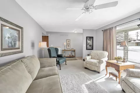 608 Circle Dr, Saint Johns, MI 48879 photo 8