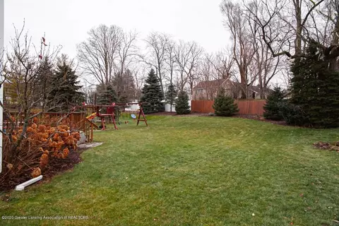 809 Blacksmith Trl, Williamston, MI 48895 photo 32