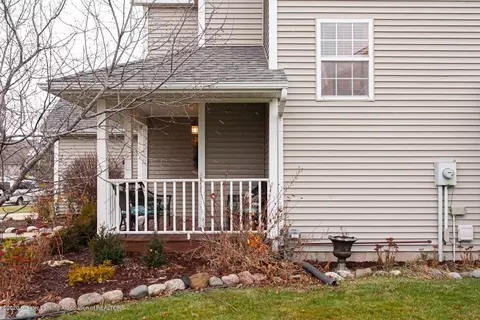 809 Blacksmith Trl, Williamston, MI 48895 photo 4