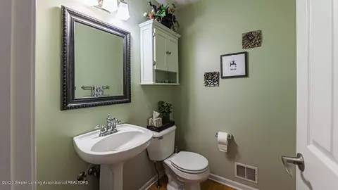 809 Blacksmith Trl, Williamston, MI 48895 photo 14