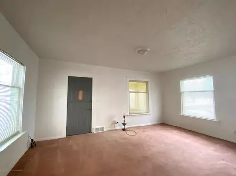 5676 Shaw St, Haslett, MI 48840 photo 9