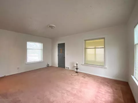 5676 Shaw St, Haslett, MI 48840 photo 8