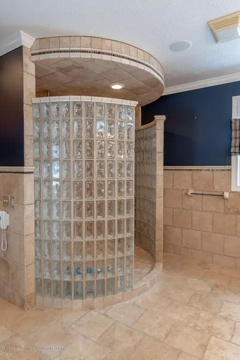 15067 Seniors Ct, Bath, MI 48808 photo 32