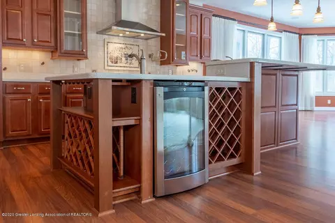 15067 Seniors Ct, Bath, MI 48808 photo 11