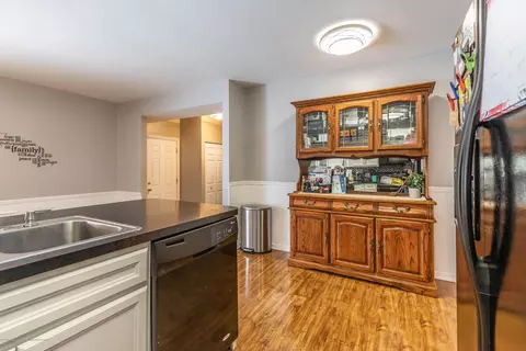 5936 Beuna Pkwy, Haslett, MI 48840 photo 9