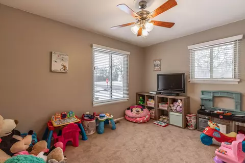 5936 Beuna Pkwy, Haslett, MI 48840 photo 22