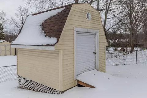 5936 Beuna Pkwy, Haslett, MI 48840 photo 33