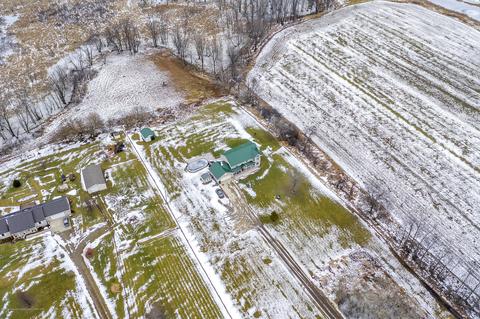 2471 E Braden Rd, Perry, MI 48872 photo 51