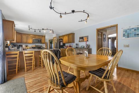 2471 E Braden Rd, Perry, MI 48872 photo 9