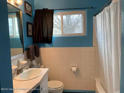 124 E Graham Ave, Lansing, MI 48910 photo 12