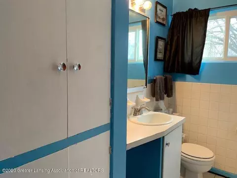 124 E Graham Ave, Lansing, MI 48910 photo 13