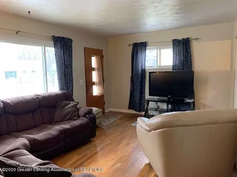 124 E Graham Ave, Lansing, MI 48910 photo 10