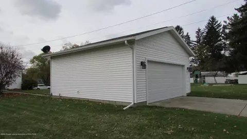 435 Elm St, Mason, MI 48854 photo 30