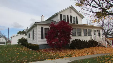 435 Elm St, Mason, MI 48854 photo 2