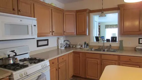 435 Elm St, Mason, MI 48854 photo 10