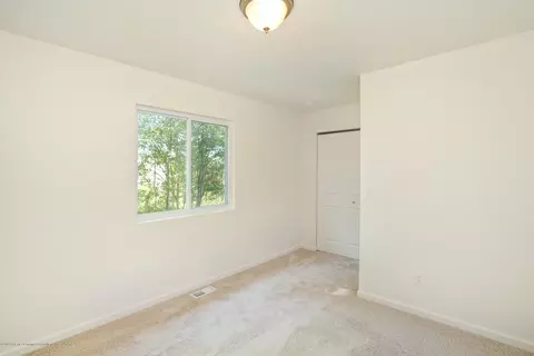 236 Noleigh Ln, Dewitt, MI 48820 photo 14