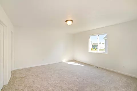 236 Noleigh Ln, Dewitt, MI 48820 photo 11
