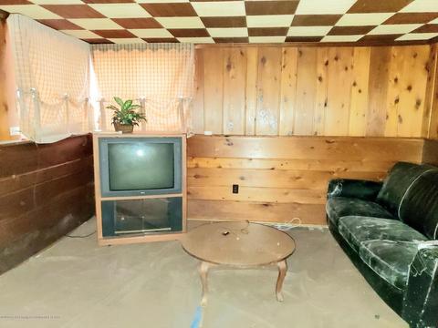 620 Everett Dr, Lansing, MI 48915 photo 8