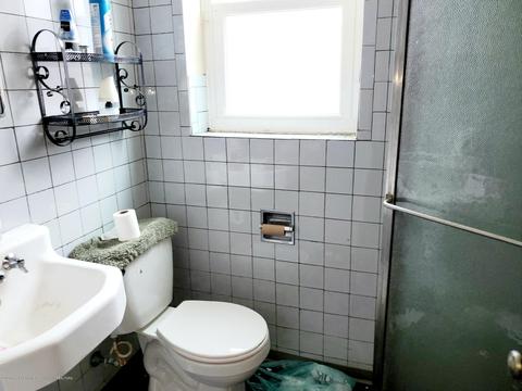 620 Everett Dr, Lansing, MI 48915 photo 15