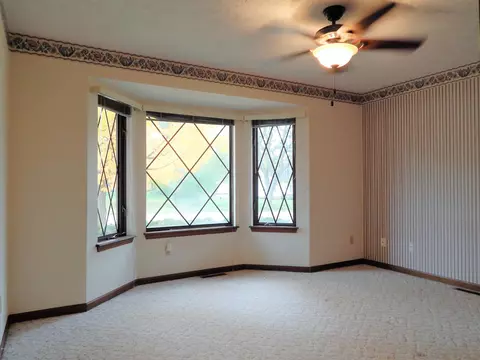 507 Manchester Dr, Dewitt, MI 48820 photo 12