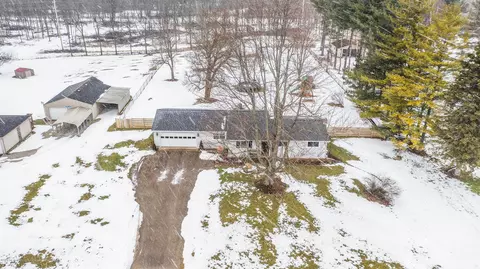 14736 Turner Rd, Dewitt, MI 48820 photo 2