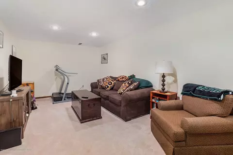 5897 Buttonwood Dr, Haslett, MI 48840 photo 29