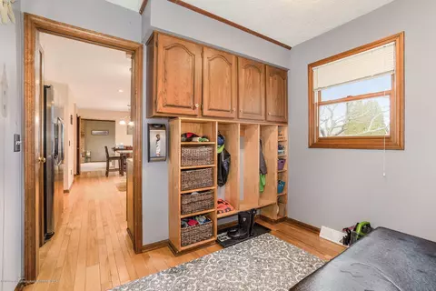 5897 Buttonwood Dr, Haslett, MI 48840 photo 16