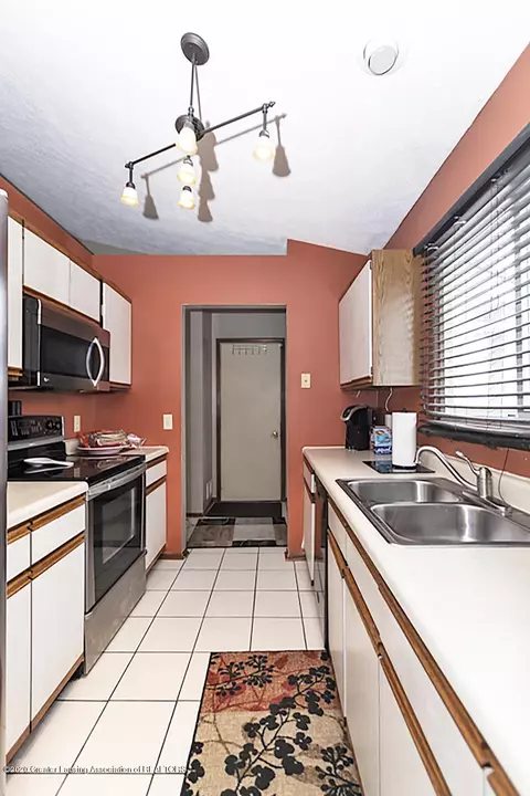 428 Corral Path, Lansing, MI 48917 photo 18