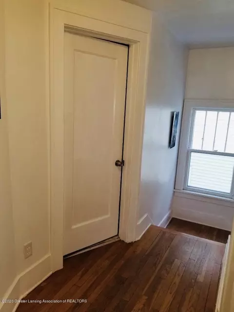 1019 Smith Ave, Lansing, MI 48910 photo 14