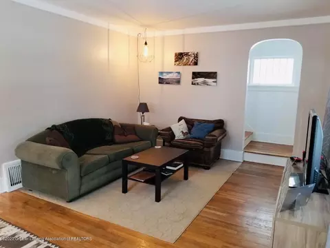 1019 Smith Ave, Lansing, MI 48910 photo 5