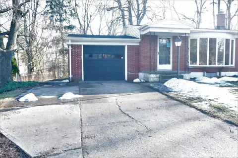 1287 Buckingham Rd, Haslett, MI 48840 photo 2
